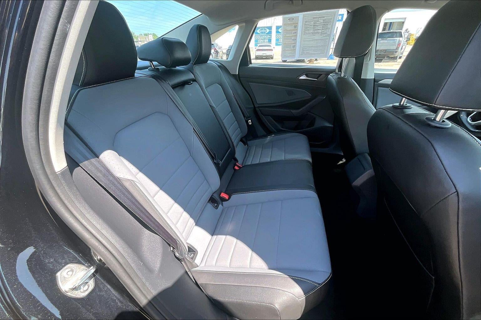 2025 Volkswagen Jetta SE
