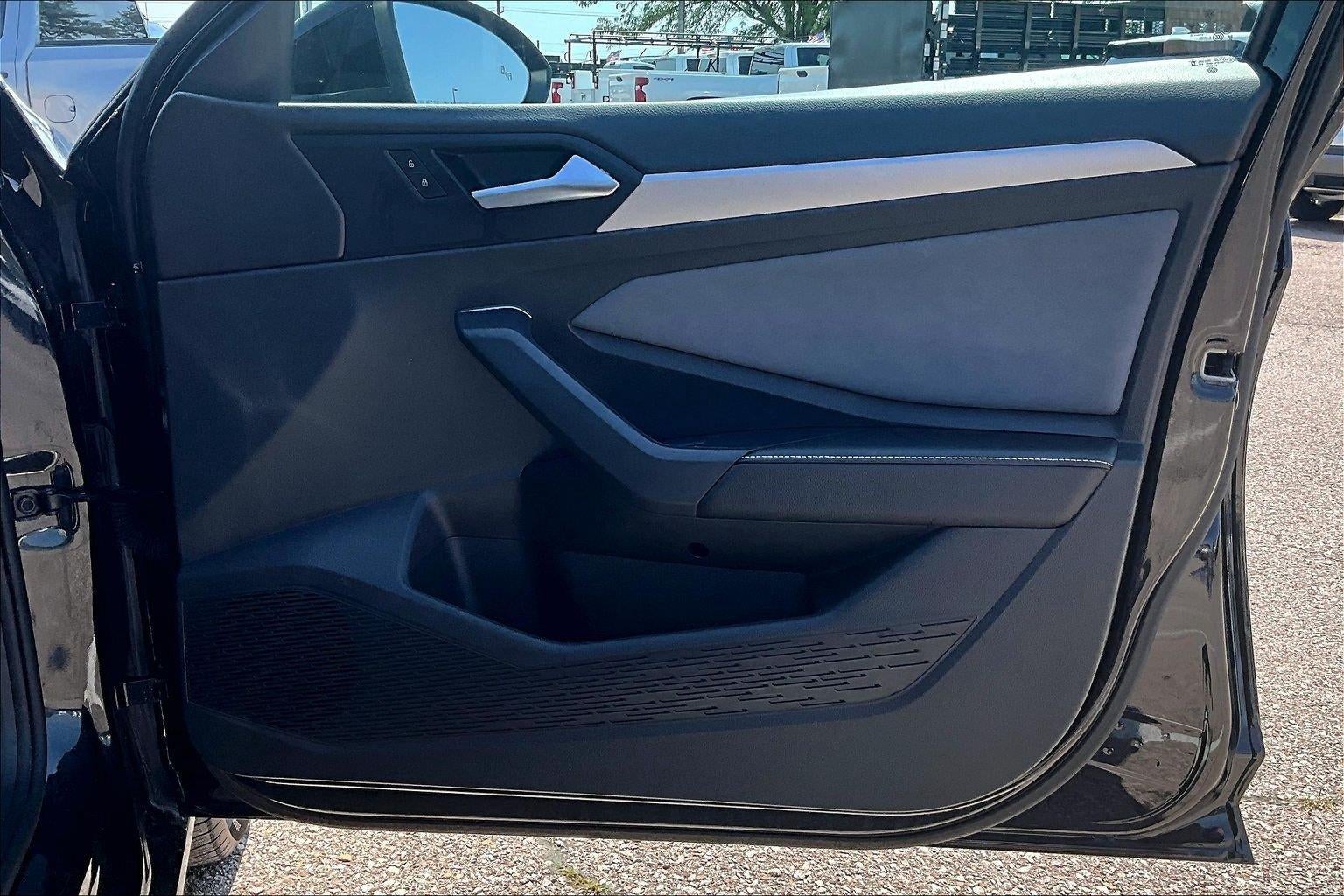 2025 Volkswagen Jetta SE