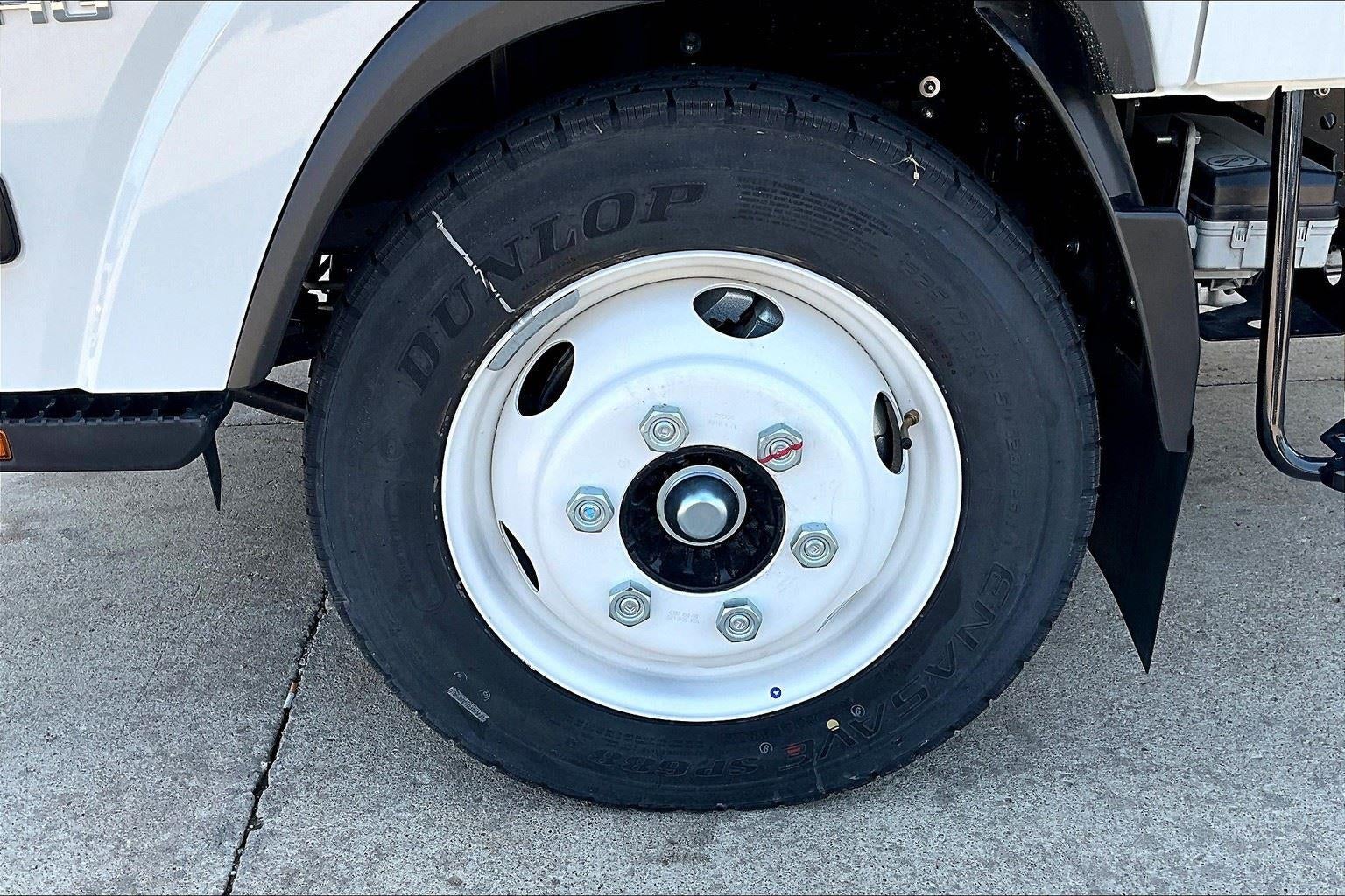 2025 Chevrolet Low Cab Forward 4500 HG Base