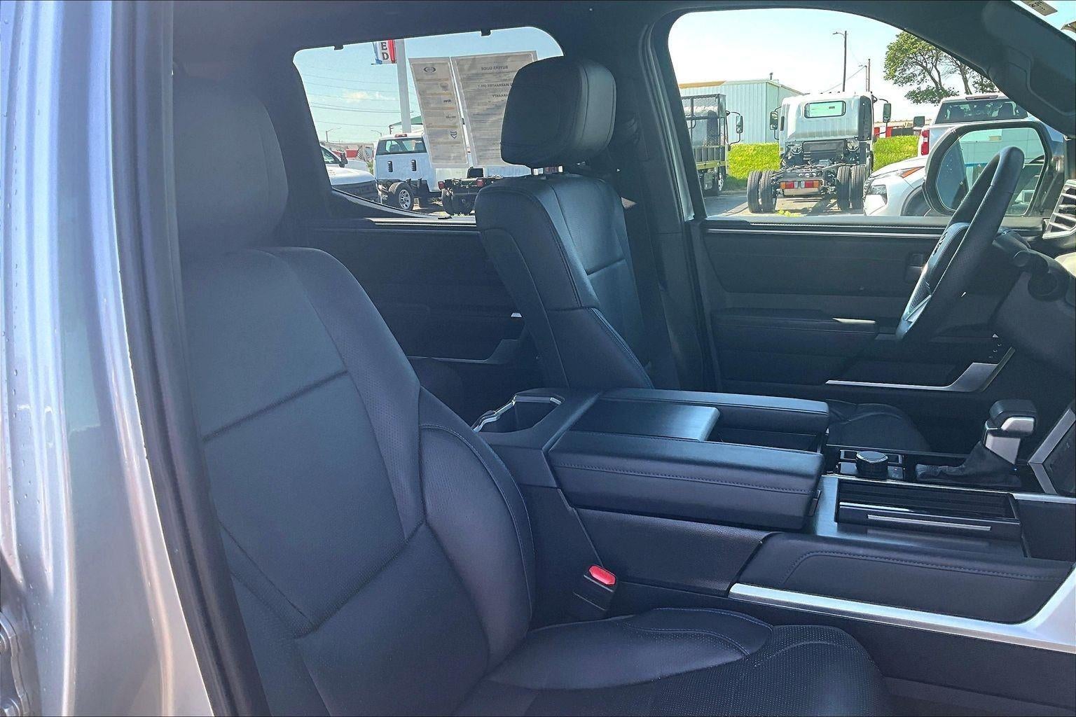 2025 Toyota Tundra 4WD Platinum