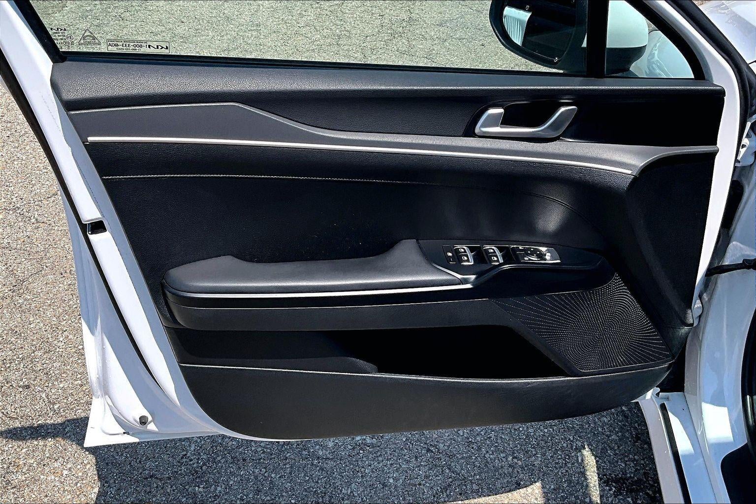 2023 Kia K5 LXS