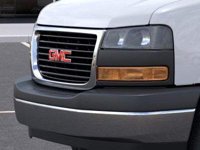 2026 GMC Savana Cutaway 3500 1WT