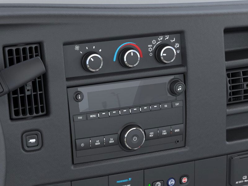 2026 GMC Savana Cutaway 3500 1WT