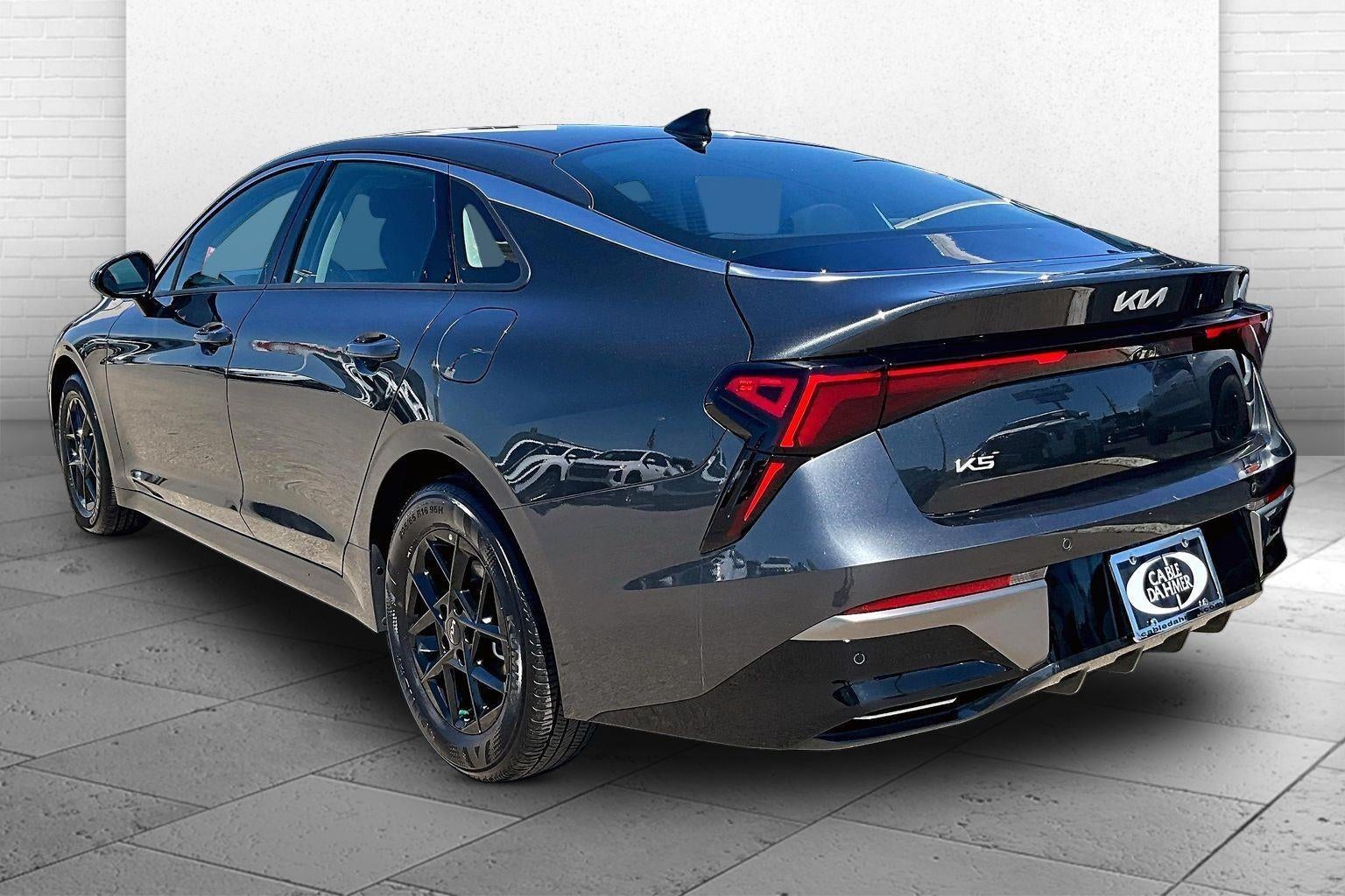 2025 Kia K5 LXS