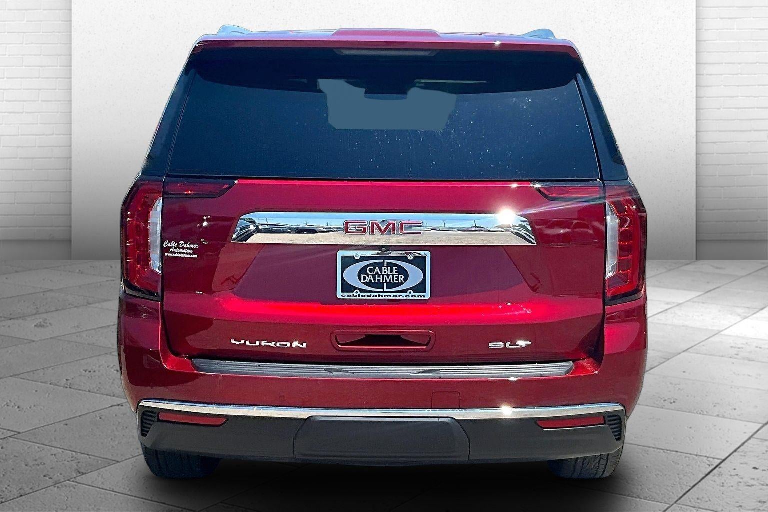 2024 GMC Yukon SLT