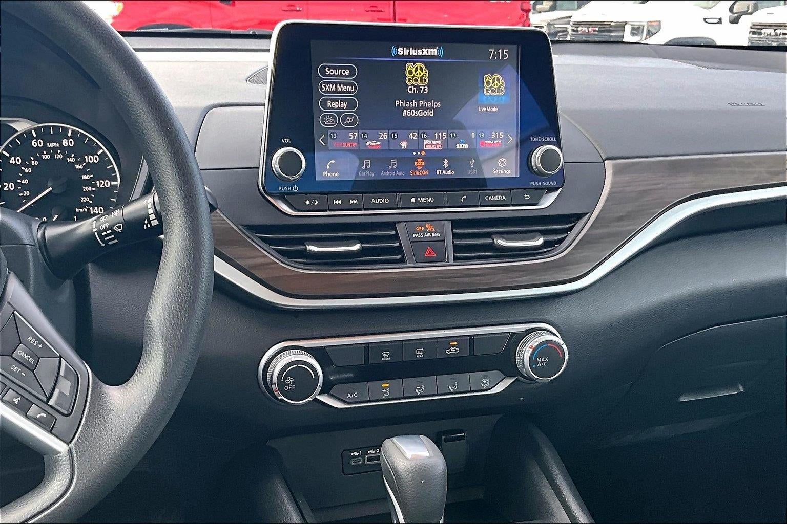 2025 Nissan Altima SV