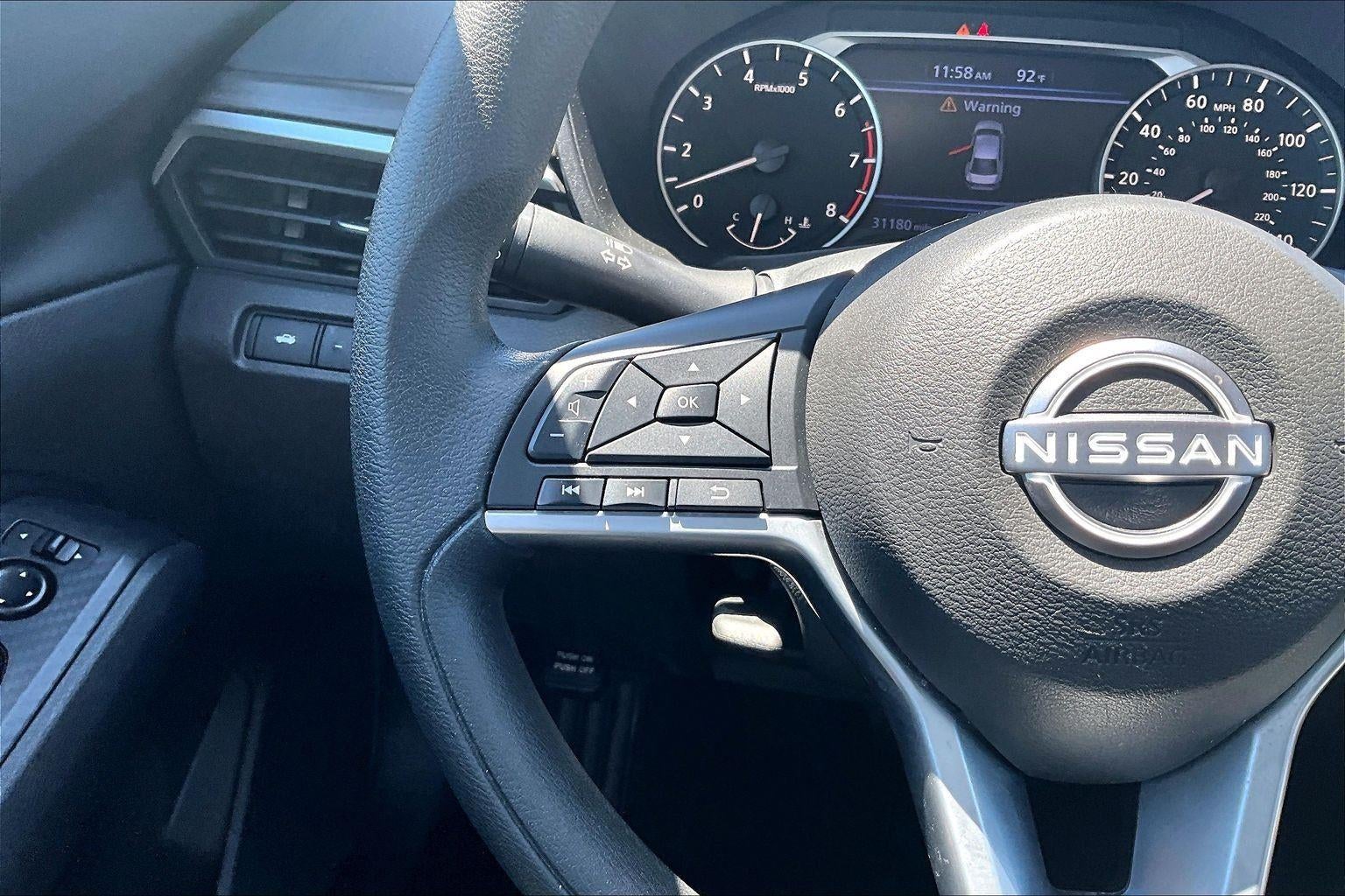2025 Nissan Altima SV