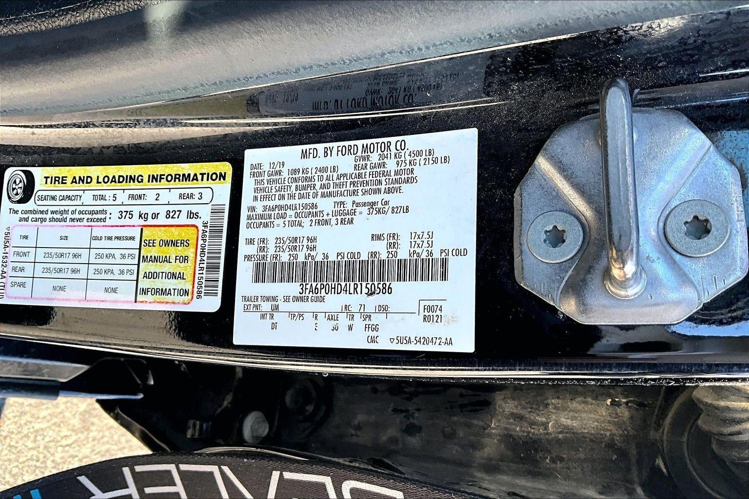 2020 Ford Fusion SE