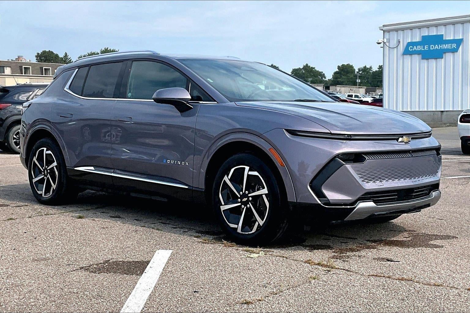 2025 Chevrolet Equinox EV LT