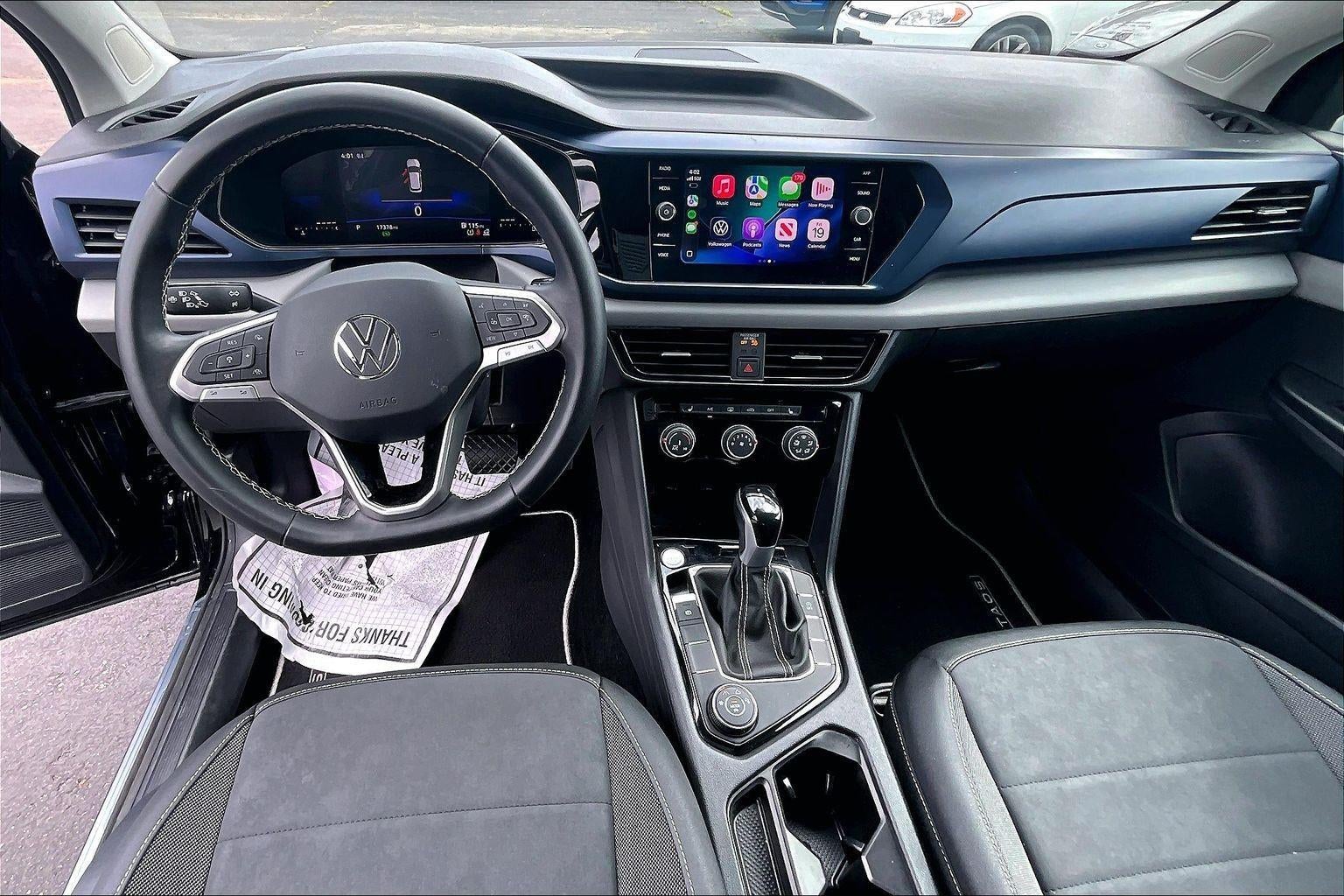 2023 Volkswagen Taos SE