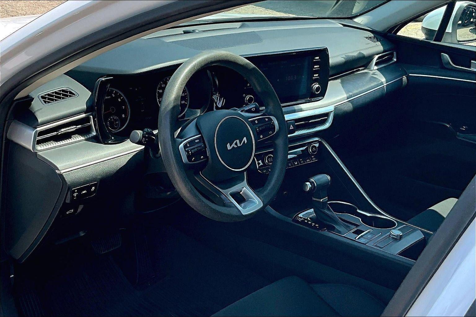 2023 Kia K5 LXS