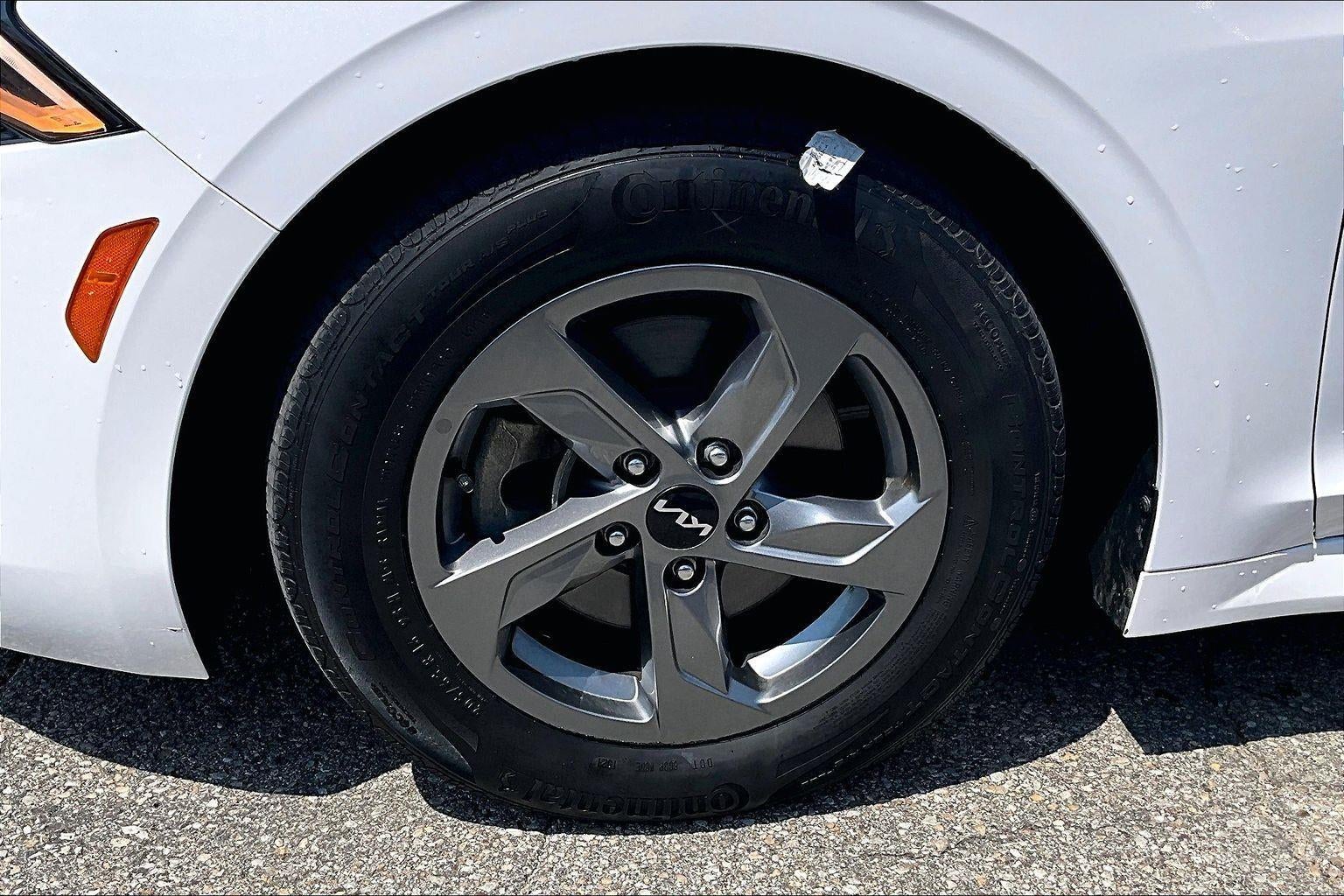 2023 Kia K5 LXS