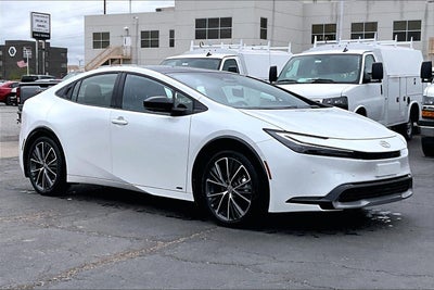 2024 Toyota Prius LE