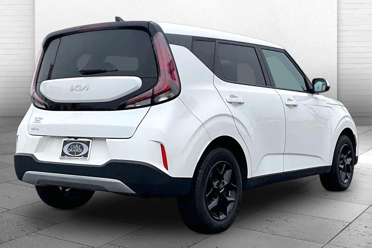 2024 Kia Soul LX