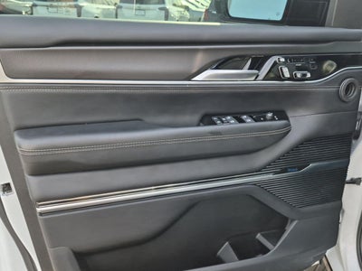 2025 Jeep Grand Wagoneer Series II Obsidian