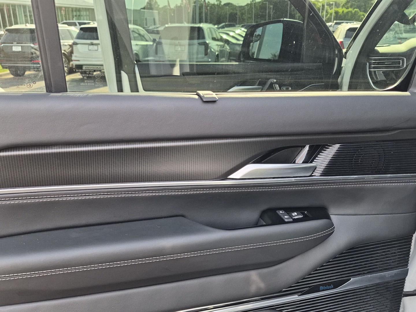 2025 Jeep Grand Wagoneer Series II Obsidian