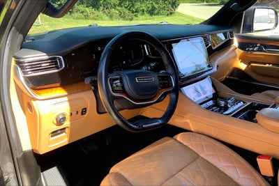 2022 Jeep Grand Wagoneer Series III