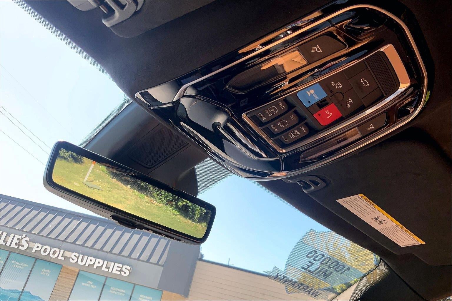 2022 Jeep Grand Wagoneer Series III