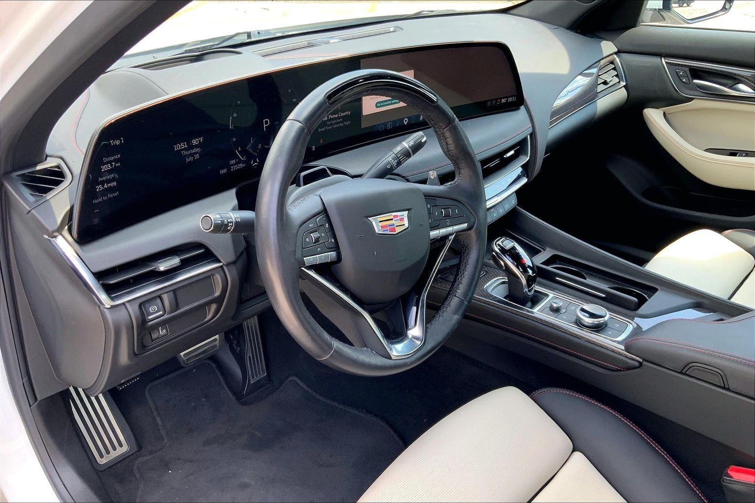 2025 Cadillac CT5 Sport
