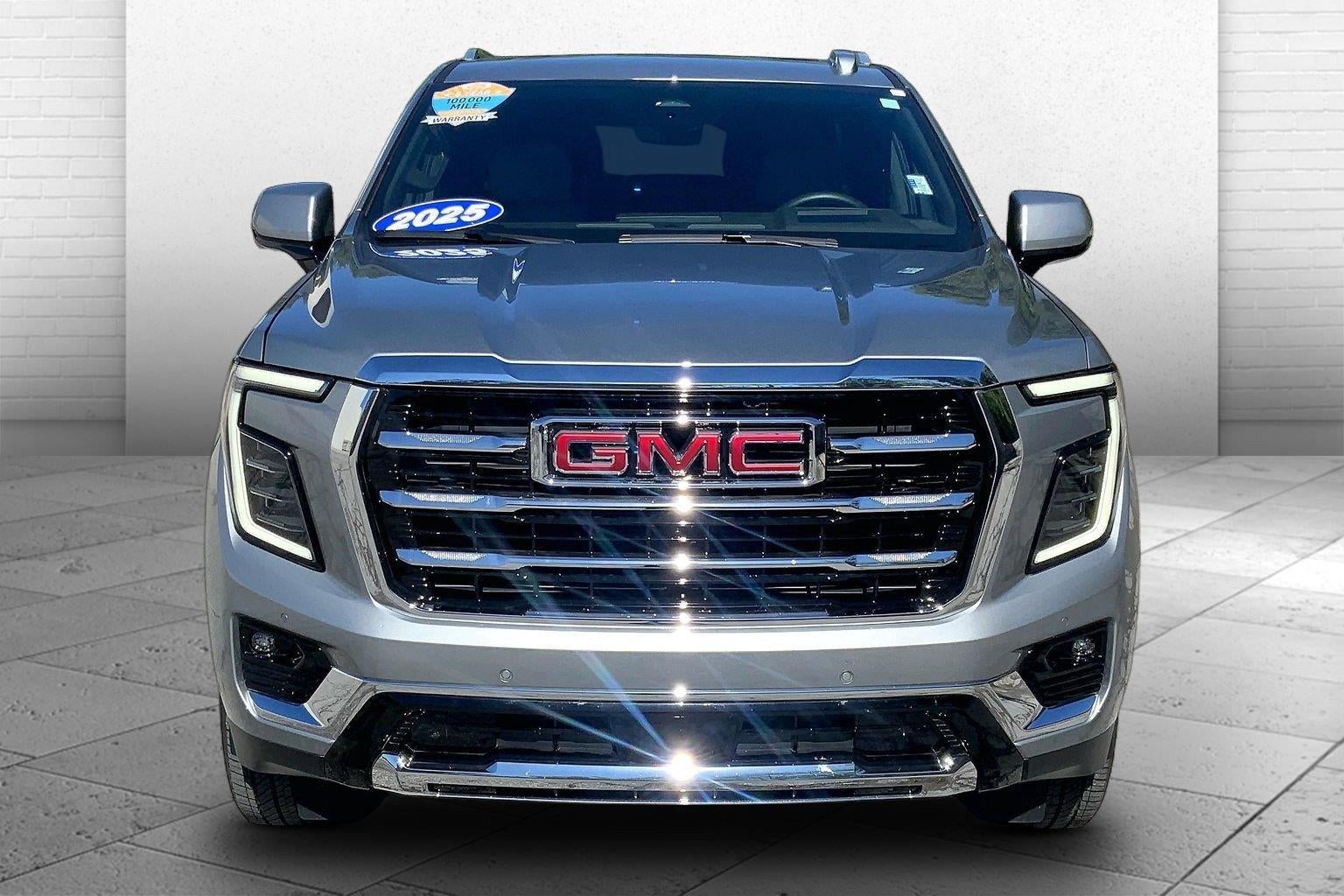 2025 GMC Yukon Elevation