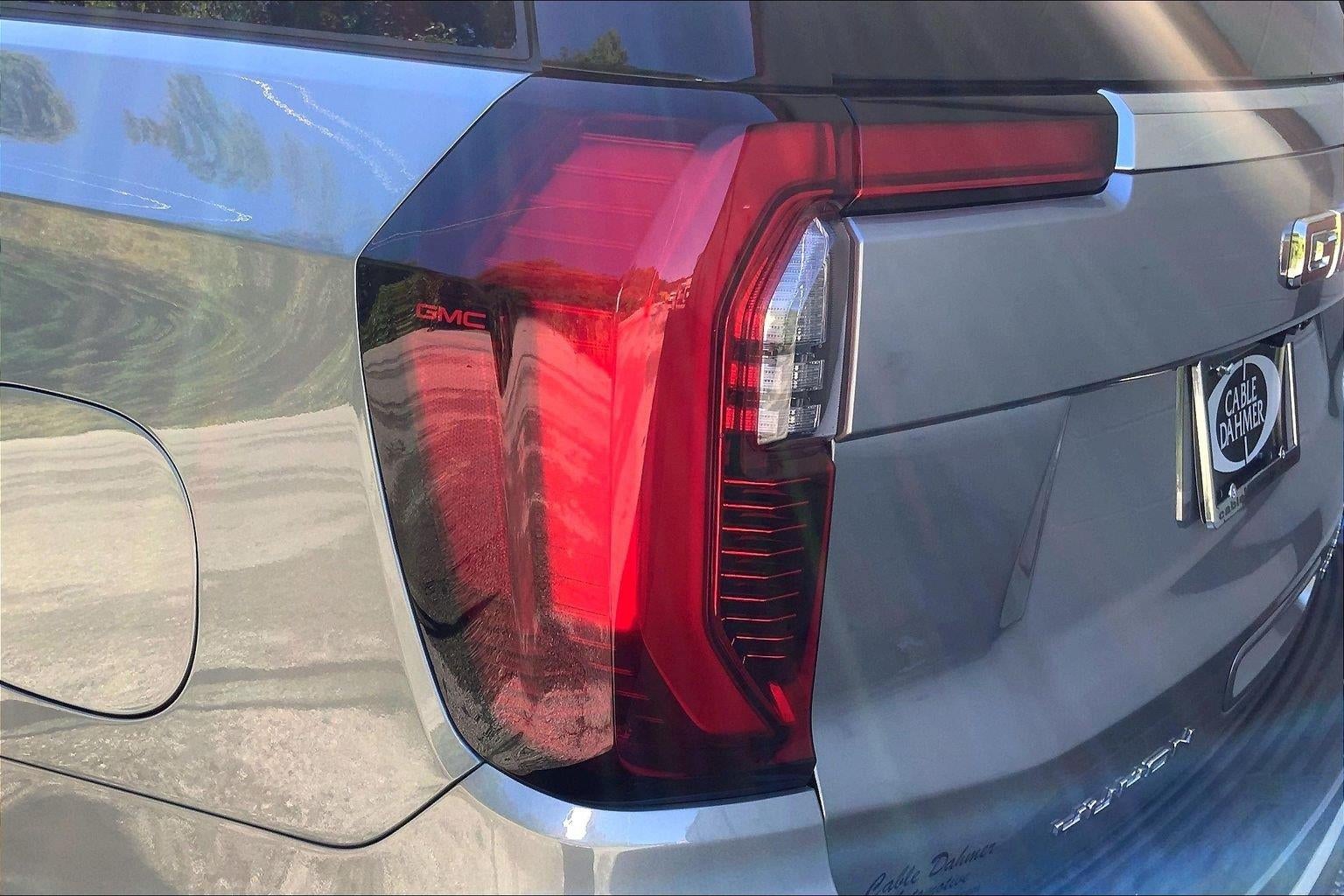 2025 GMC Yukon Elevation