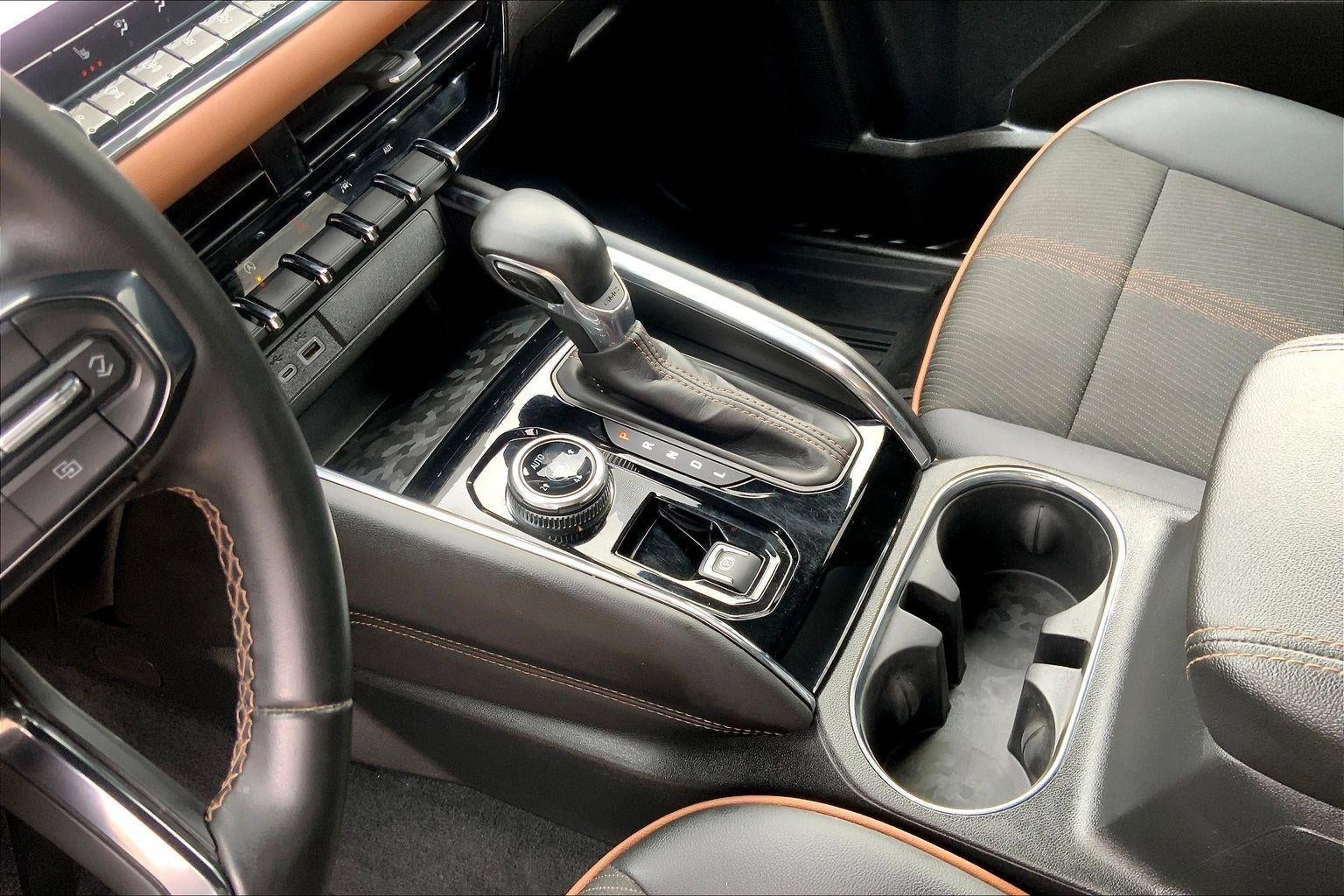 2024 GMC Canyon AT4