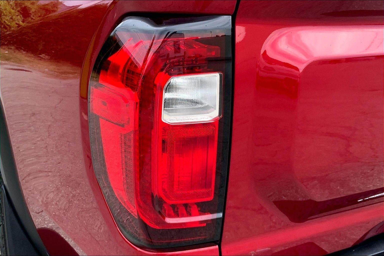 2024 GMC Canyon AT4