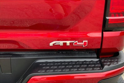2024 GMC Canyon AT4