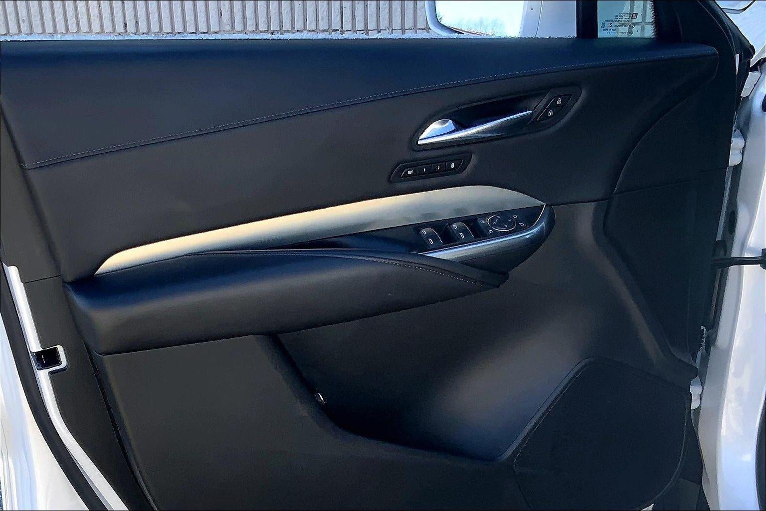 2020 Cadillac XT4 FWD Premium Luxury