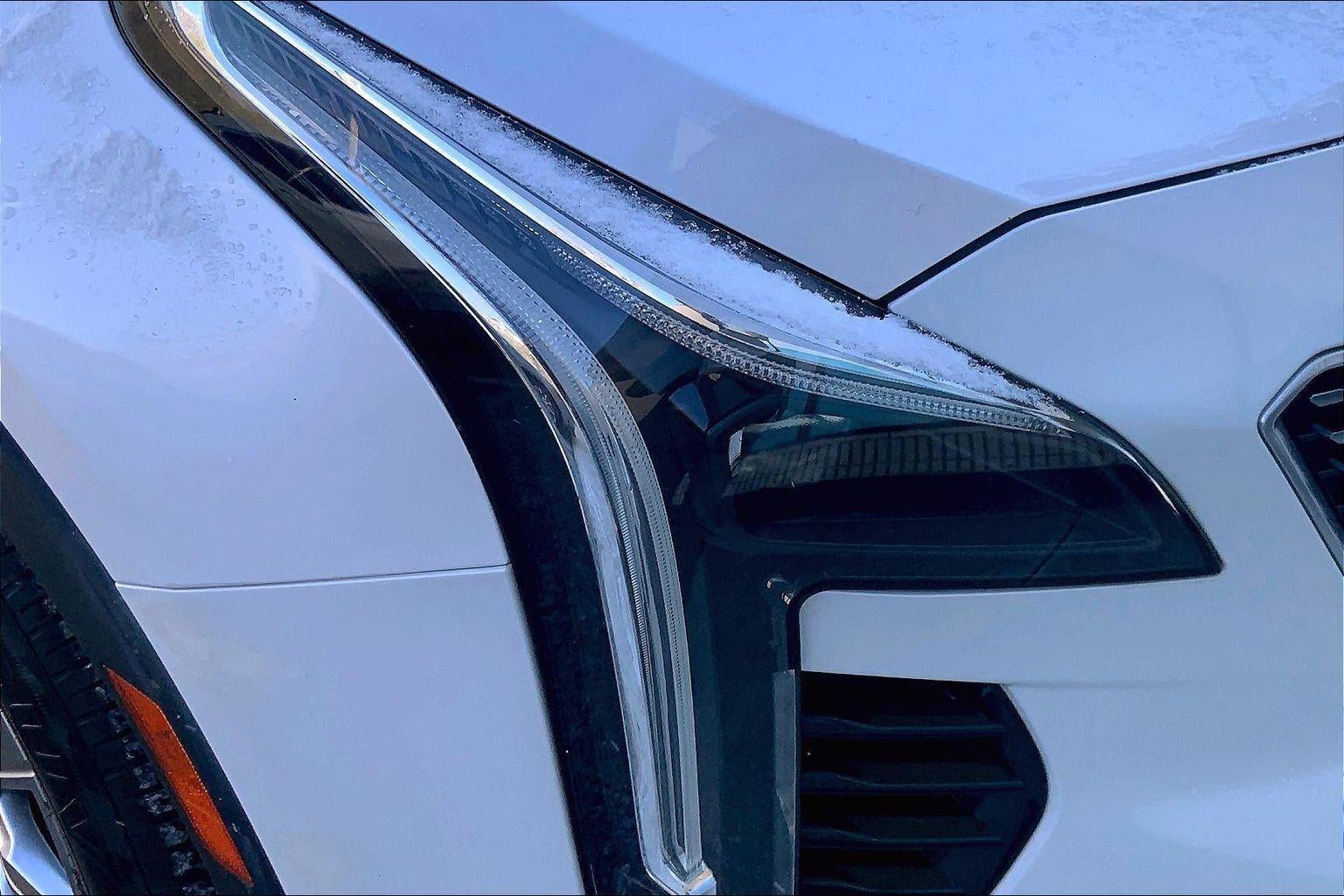 2020 Cadillac XT4 FWD Premium Luxury