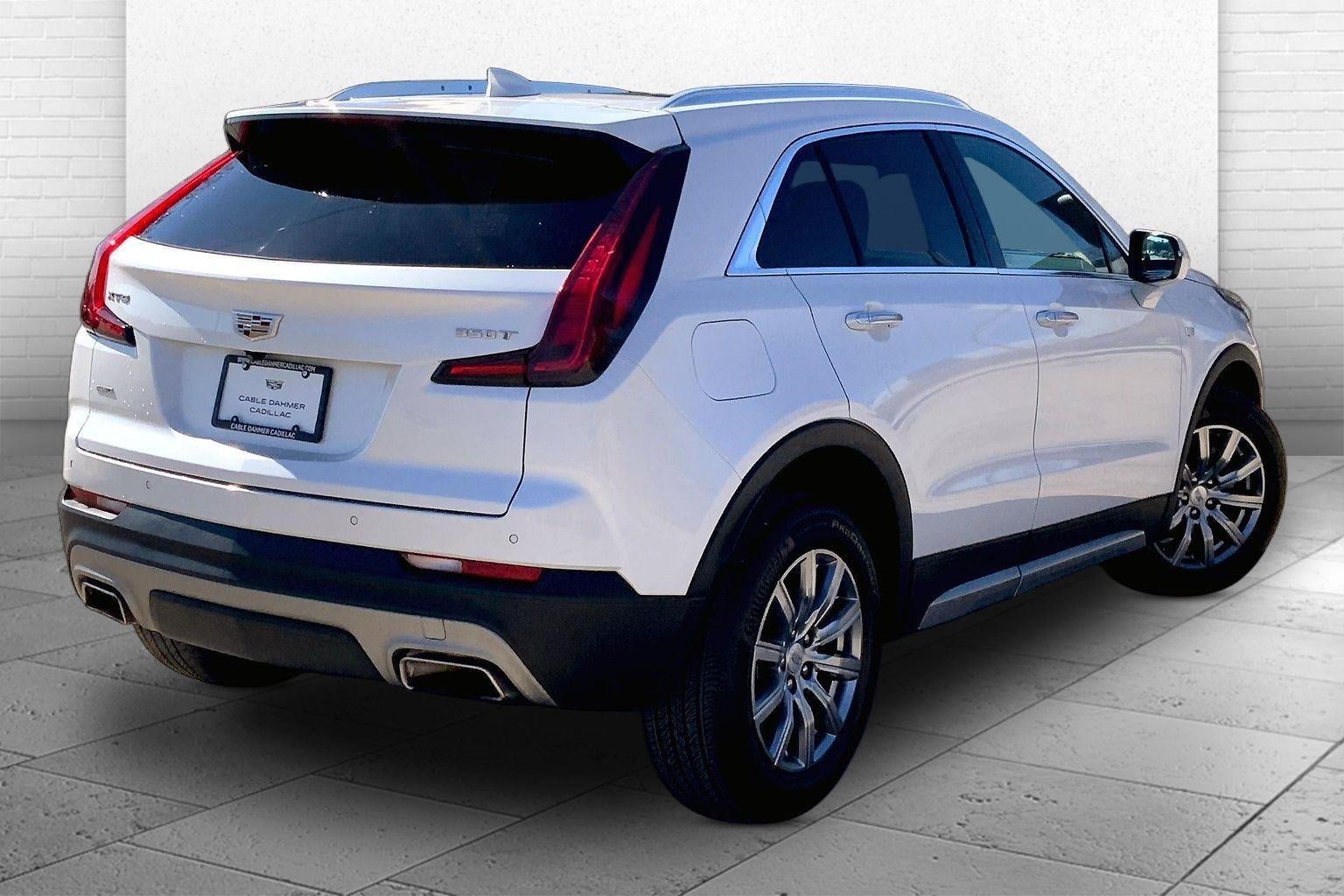 2023 Cadillac XT4 Premium Luxury