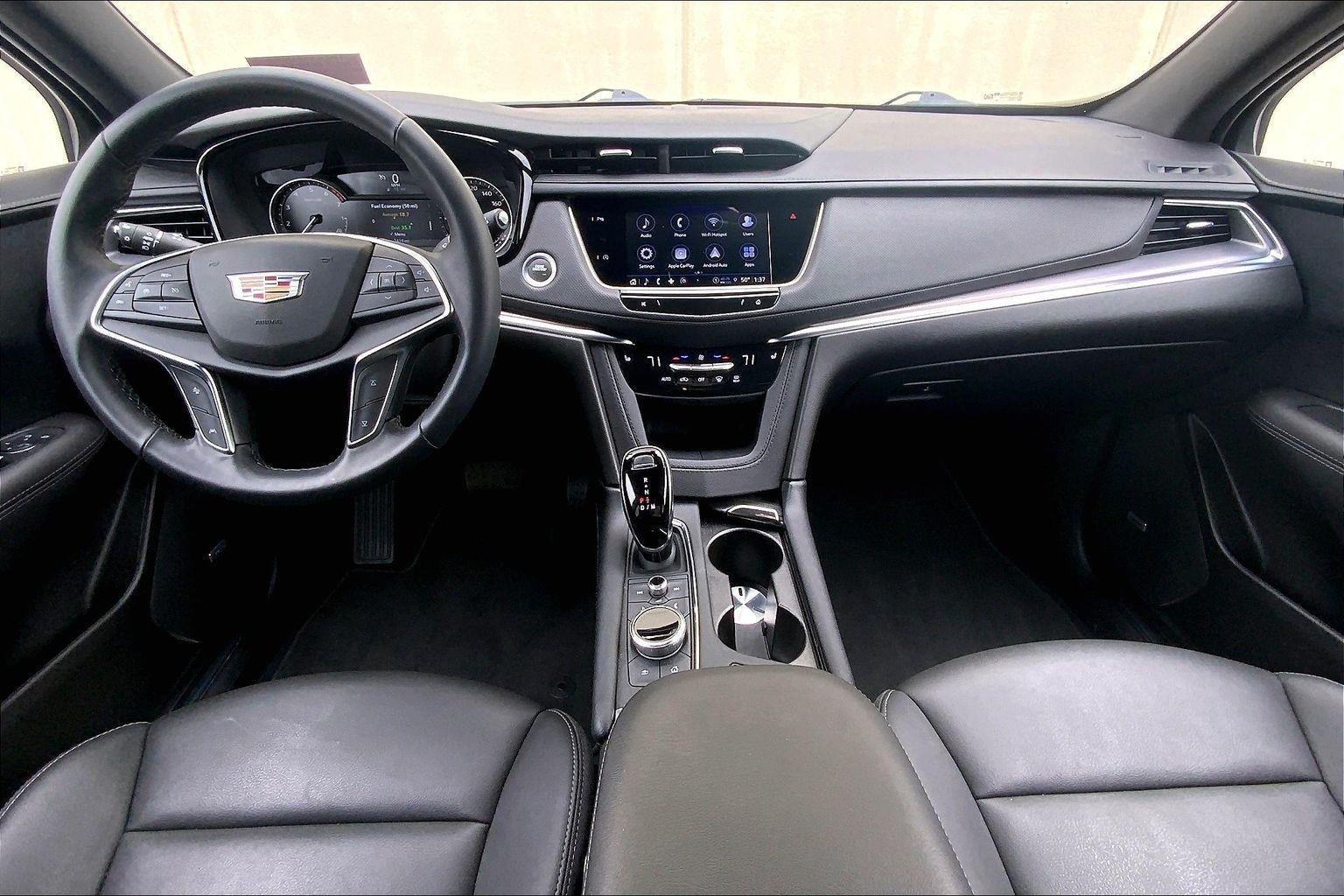 2025 Cadillac XT5 Luxury