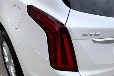 2025 Cadillac XT5 Luxury