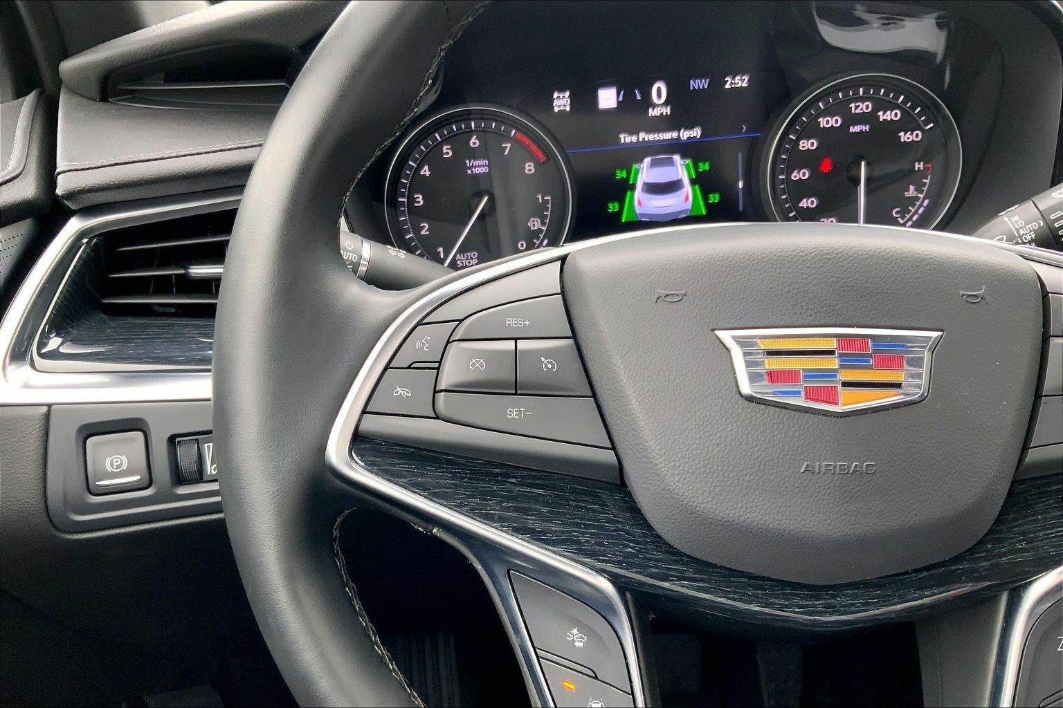 2025 Cadillac XT5 Premium Luxury