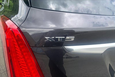 2019 Cadillac XT5 Luxury AWD