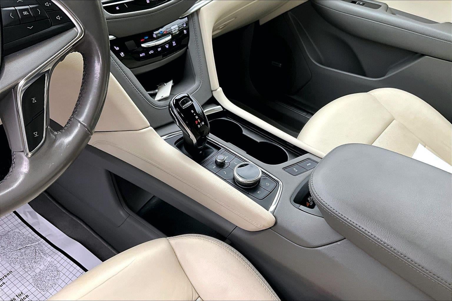 2020 Cadillac XT5 Premium Luxury AWD