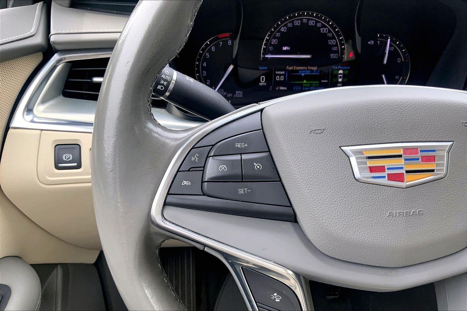 2019 Cadillac XT5 Premium Luxury AWD