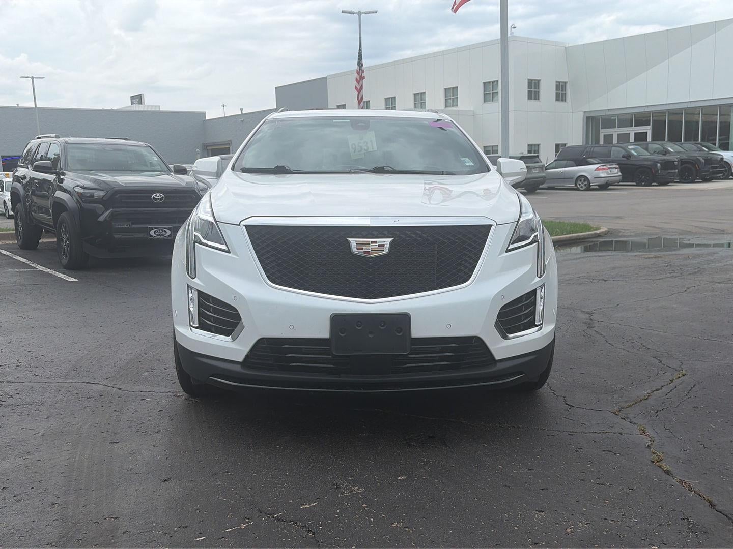 2023 Cadillac XT5 AWD Sport