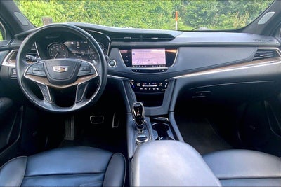2023 Cadillac XT5 Sport