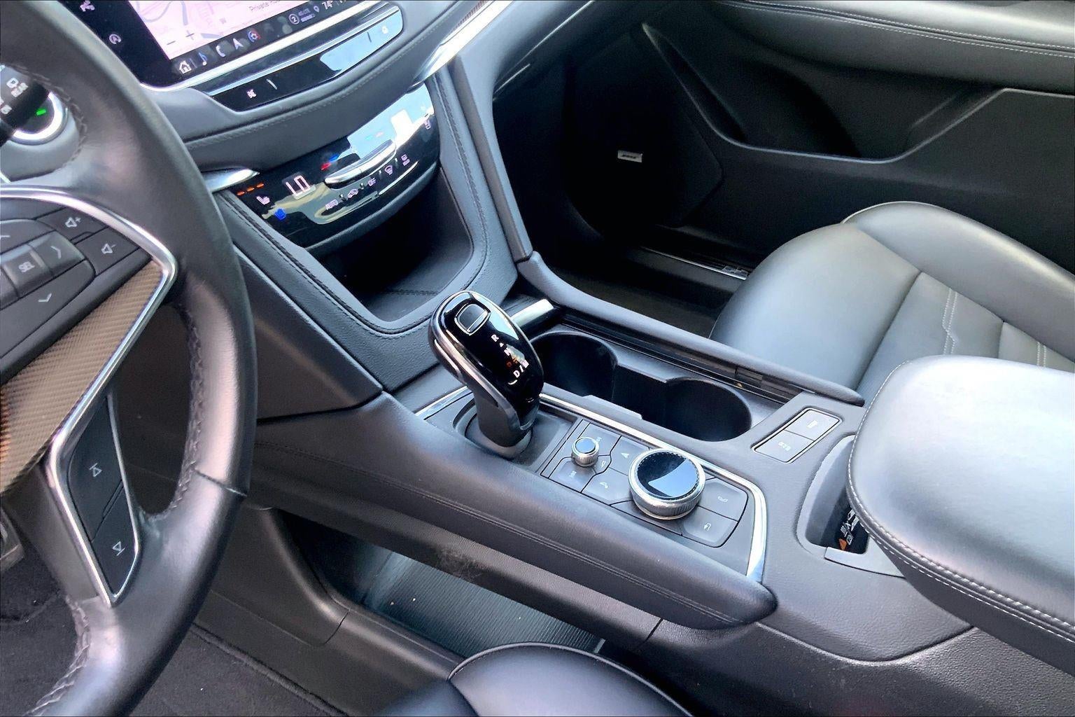 2023 Cadillac XT5 Sport