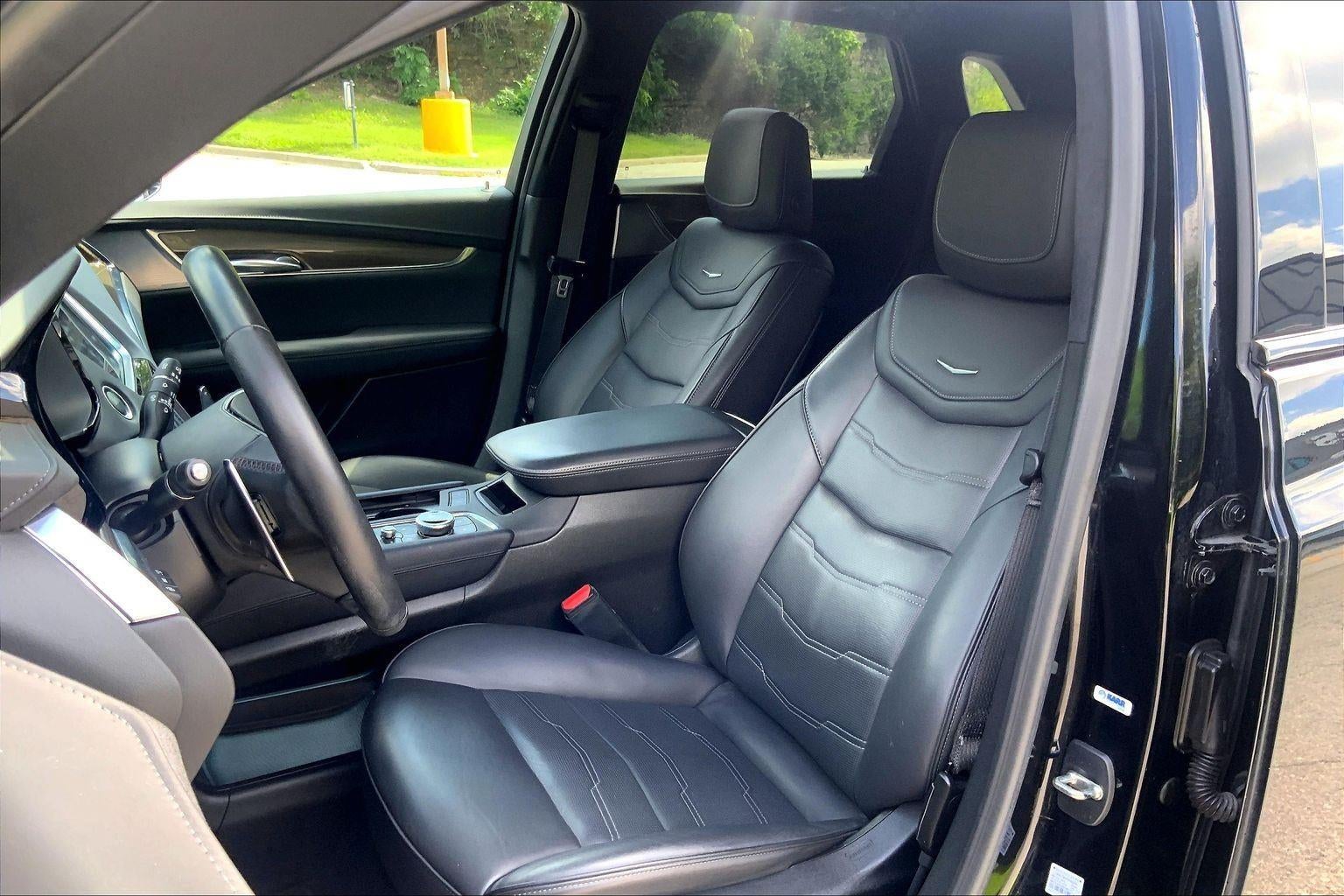 2023 Cadillac XT5 Sport