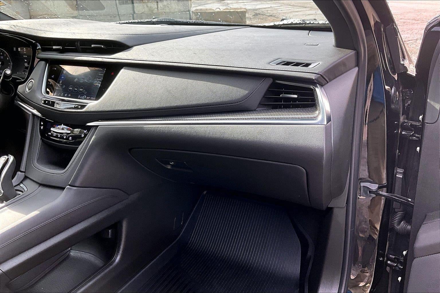 2026 Cadillac XT5 Sport