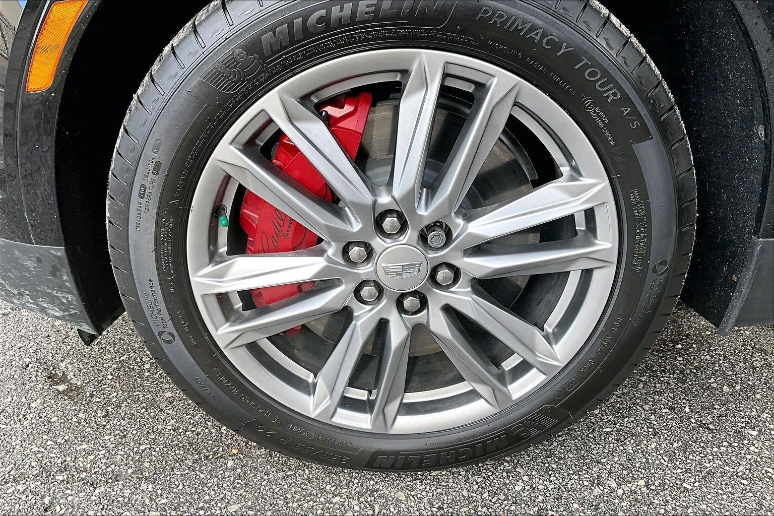 2026 Cadillac XT5 Sport