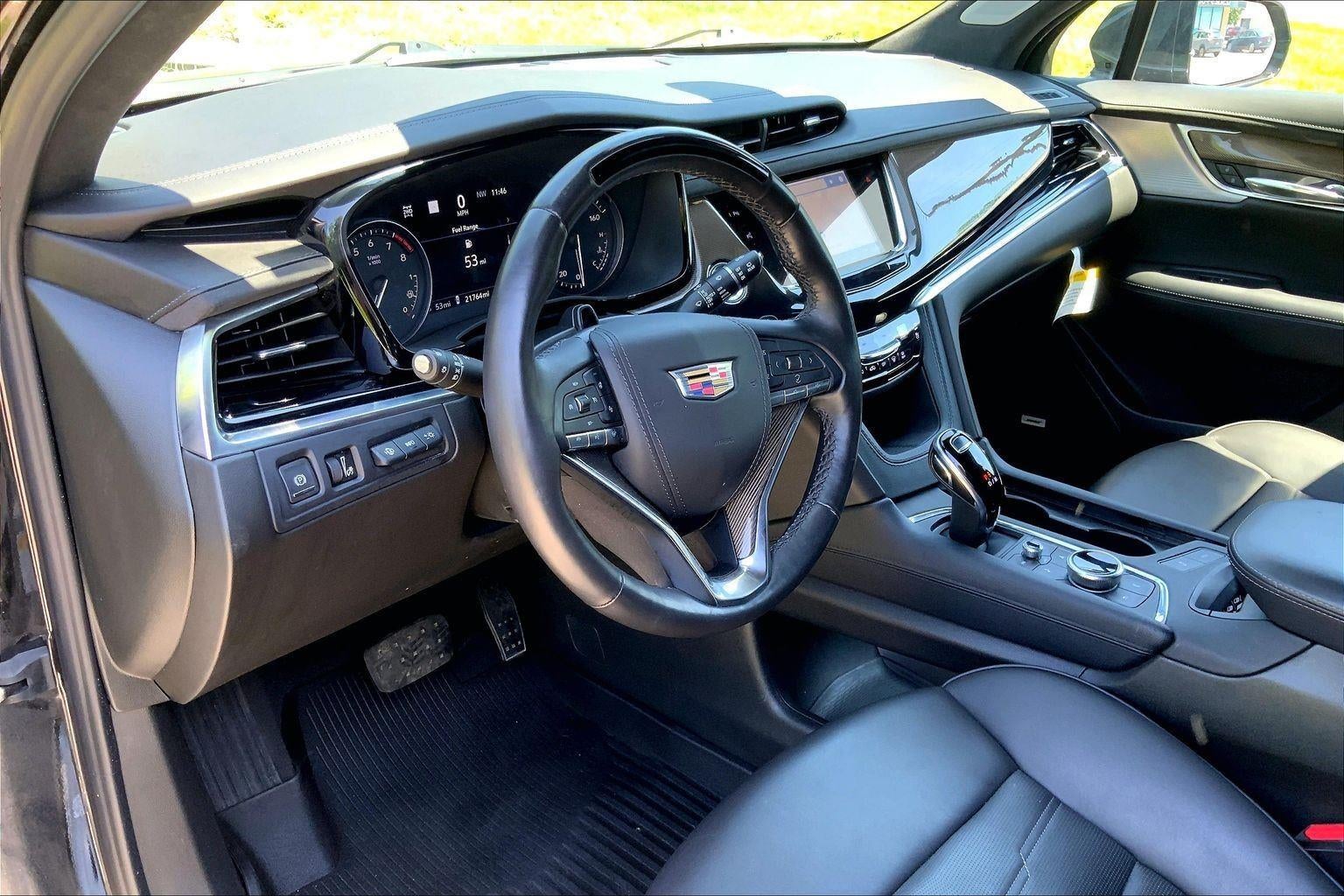 2025 Cadillac XT6 Premium Luxury