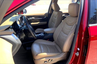 2024 Cadillac XT6 Premium Luxury