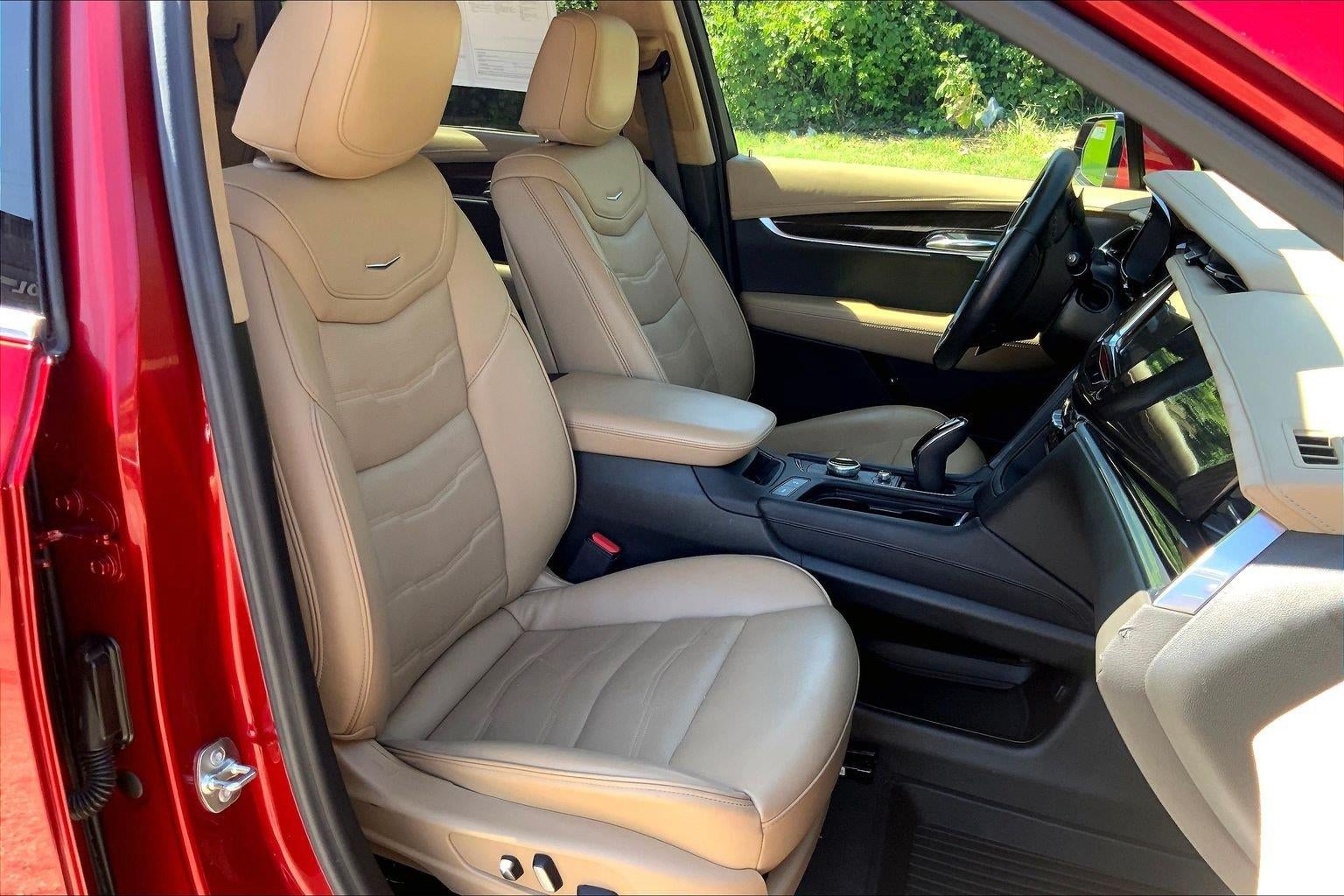 2024 Cadillac XT6 Premium Luxury