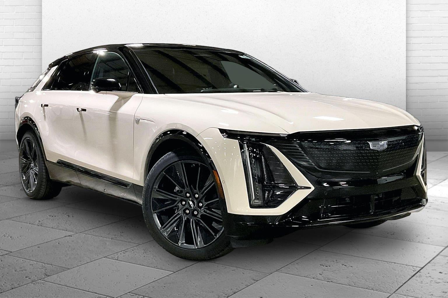 2027 Cadillac LYRIQ Signature Sport