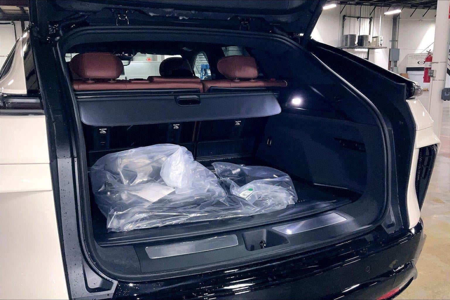 2027 Cadillac LYRIQ Signature Sport