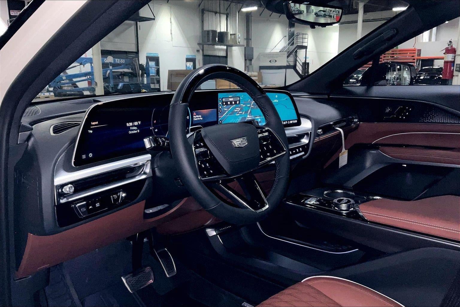 2027 Cadillac LYRIQ Signature Sport