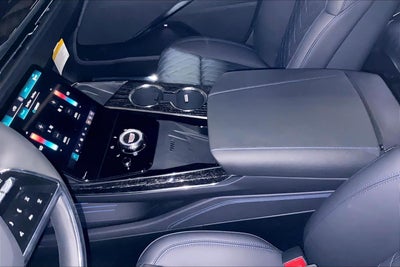 2026 Cadillac ESCALADE IQL Luxury